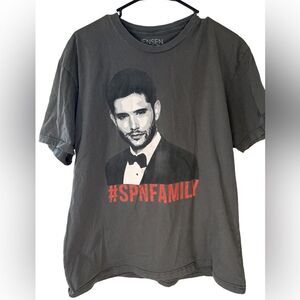 RARE Supernatural Jensen Ackles “#SPNFAMILY” T-Shirt